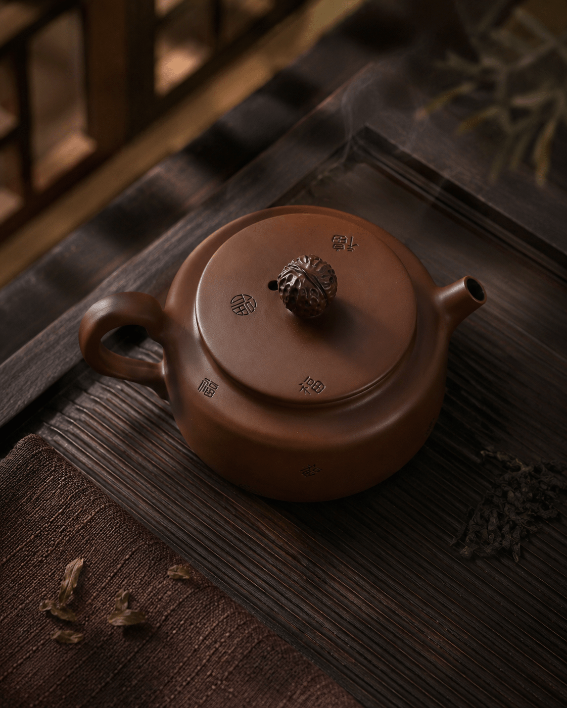 Jianshui – Hundred Blessings Teapot · No. 2 - OrientalSpirit
